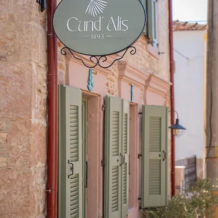 Cundalis1893 فندق